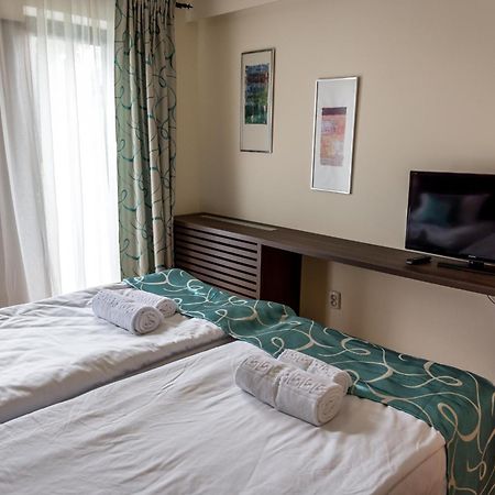 May Residence Dumbravita  Bilik gambar