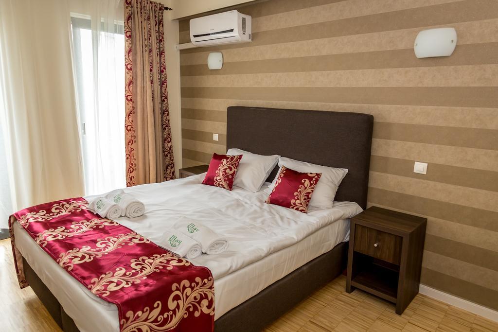 May Residence Dumbravita  Luaran gambar
