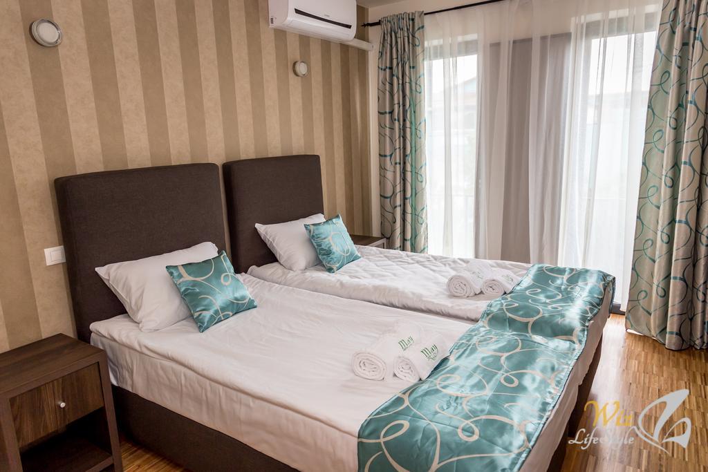 May Residence Dumbravita  Luaran gambar