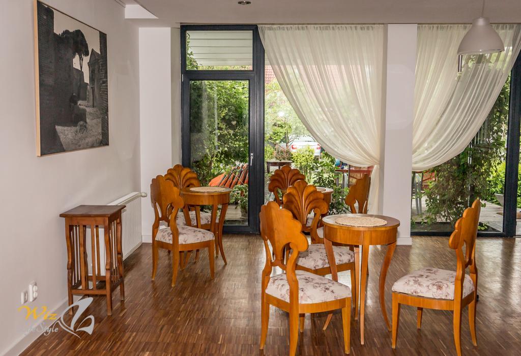 May Residence Dumbravita  Luaran gambar